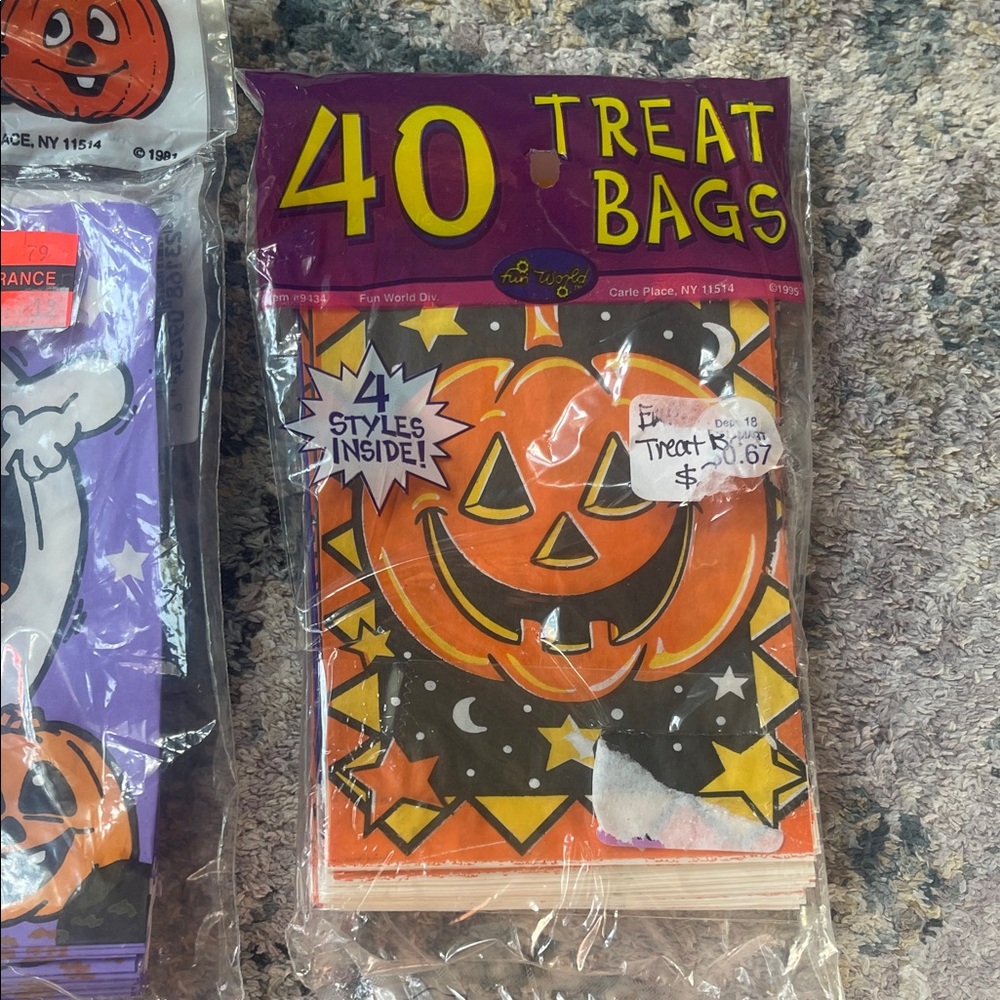 HALLOWEEN Paper TRICK OR TREAT Bags Ghost & Cat Purple Vtg 1980's FUN WORLD NIP - Picture 3 of 4